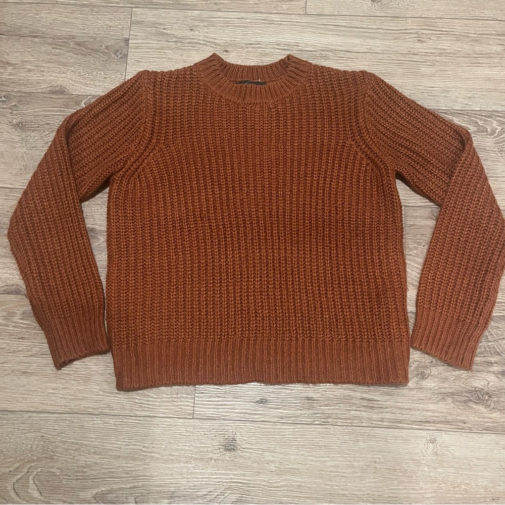 Forever 21 Rust Crewneck Knit Sweater Women’s Size Small